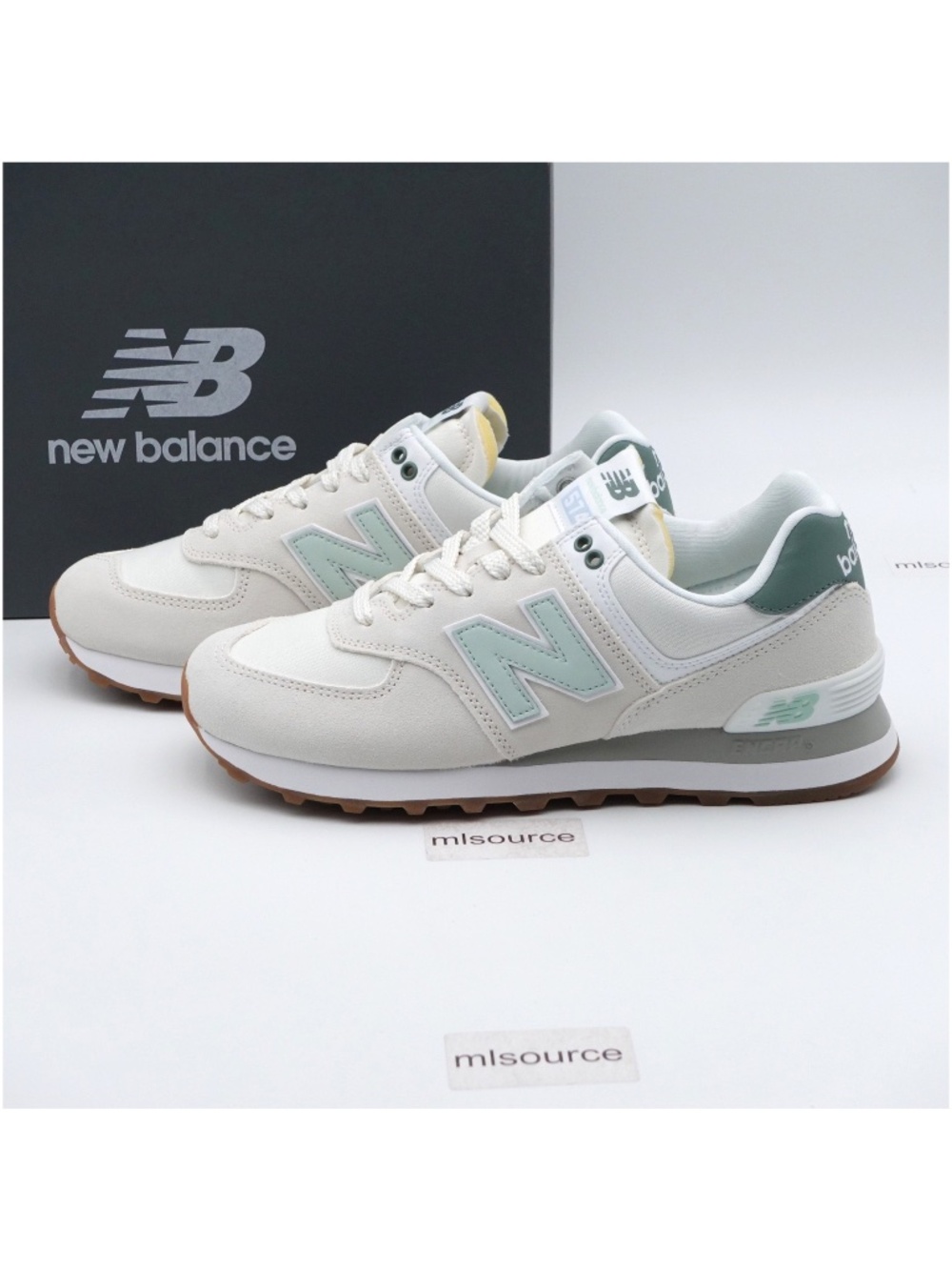 NEW New Balance 574 Suede Sneakers WL574CGR Sea Salt/New Spruce
